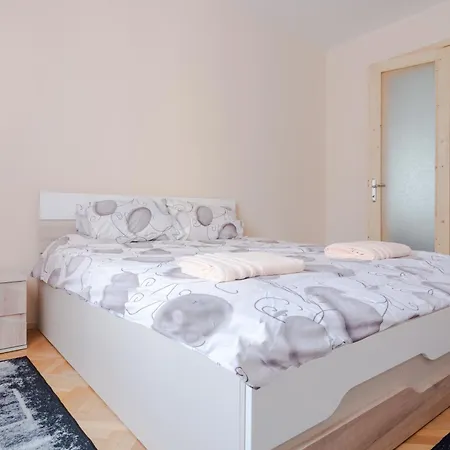 The Right Choice 6 Daire *