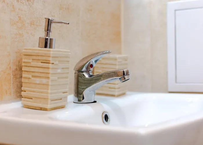 The Right Choice 6 *